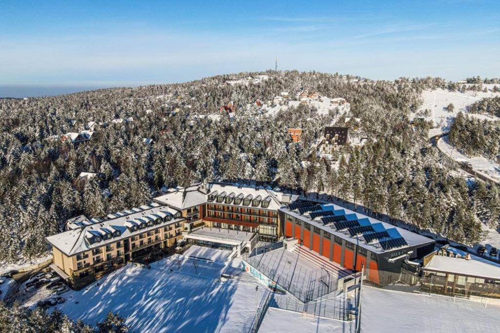 Hotel Crni Vrh Divčibare المظهر الخارجي الصورة