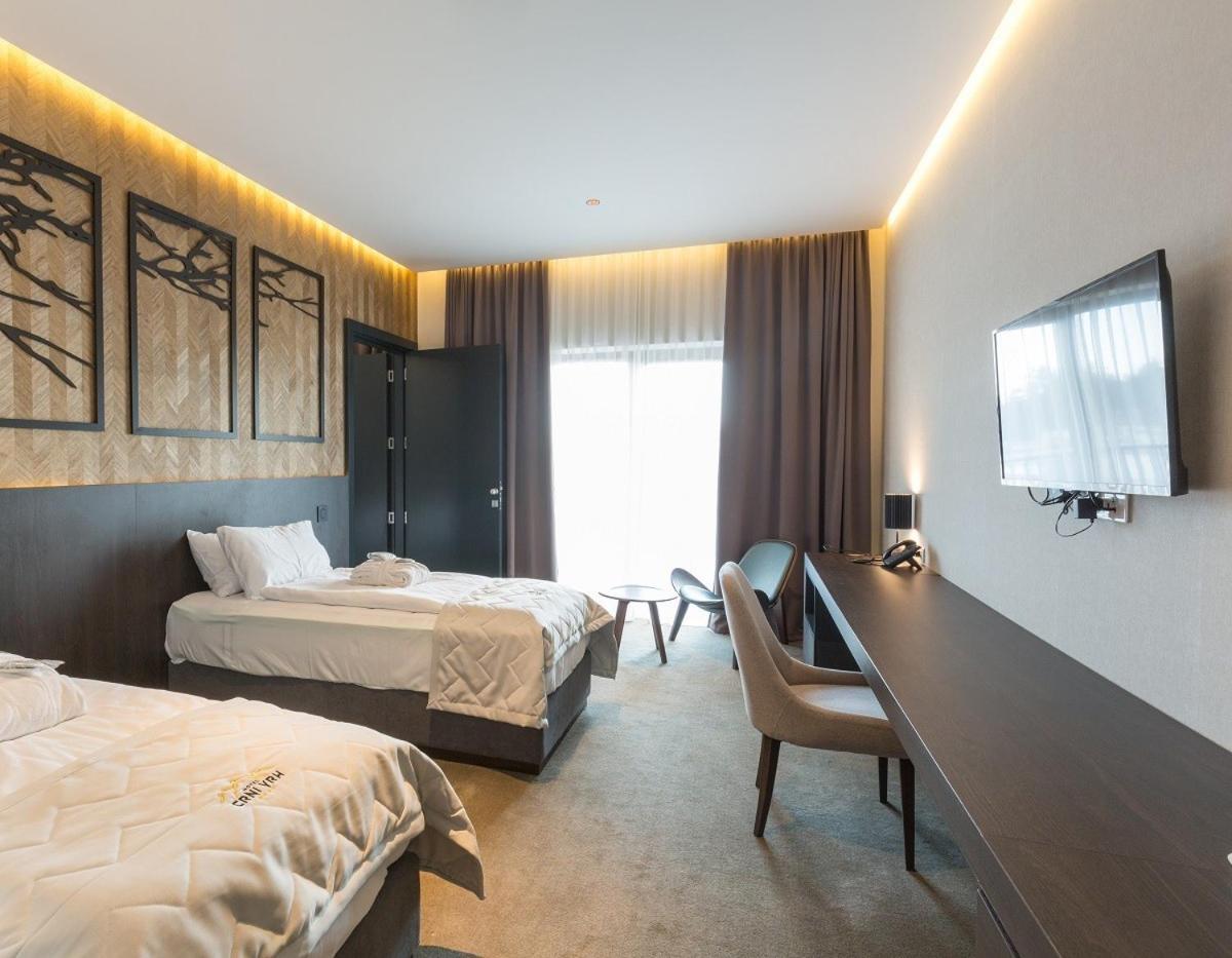 Hotel Crni Vrh Divčibare الغرفة الصورة